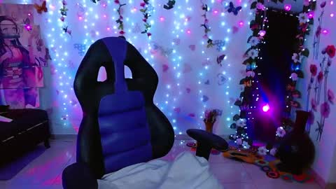 Carolina online show from 21, 4, 2026