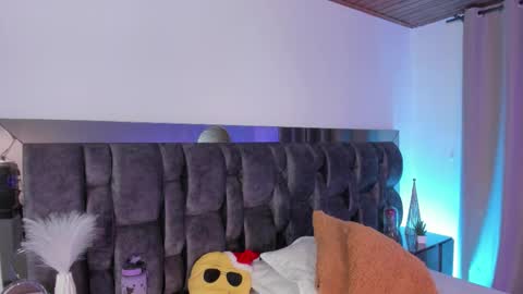 Carol  online show from 22, 12, 2025