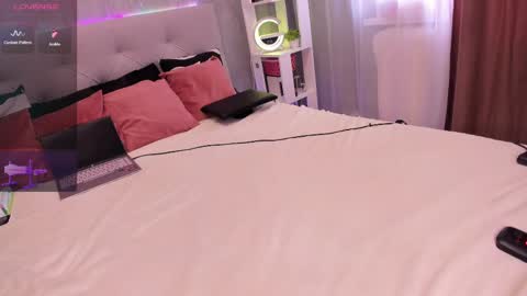 carol_may_ online show from 23, 2, 2025