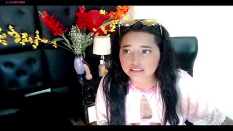 Snapshot of carolaine01 chatting on 19, 2, 2025 Carolaine01 online show from 19, 2, 2025