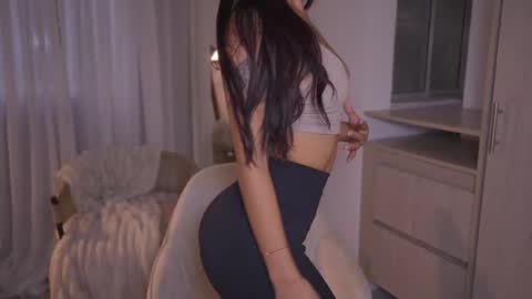 Snapshot of carolart chatting on 9, 10, 2025 carolart online show from 9, 10, 2025