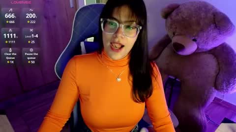 Carol online show from 5, 3, 2025