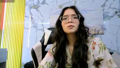 carolina23_pm online show from 9, 6, 2026