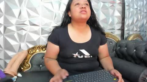 Angie Carolina online show from 13, 2, 2026