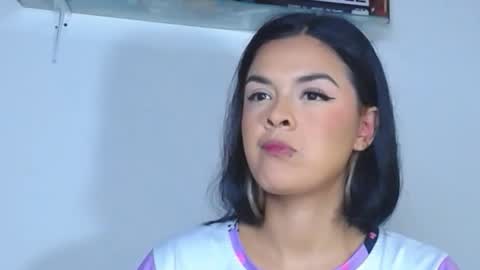 Snapshot of carolina_ml chatting on 19, 10, 2025 CarolinaM online show from 19, 10, 2025