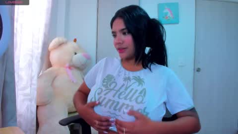 Snapshot of carolinalovehot chatting on 4, 2, 2026 Carolina online show from 4, 2, 2026