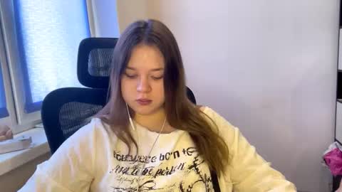 carolindueno online show from 9, 3, 2026