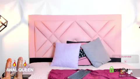 caroline daring online show from 5, 5, 2026