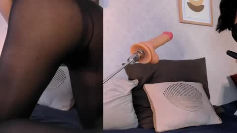  Caroline  online show from 24, 4, 2026