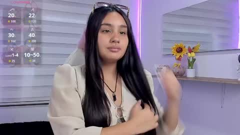 Snapshot of caroline_rodriguez_9 chatting on 20, 5, 2026 caroline_rodriguez_9 online show from 20, 5, 2026