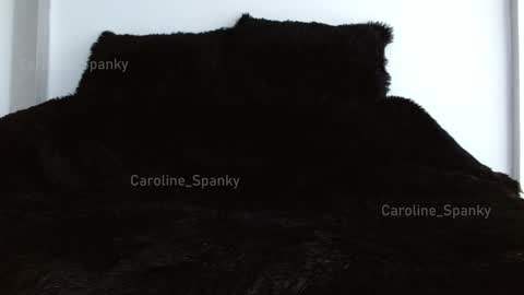 caroline online show from 24, 12, 2024