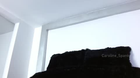 caroline online show from 25, 1, 2025