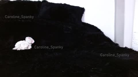 caroline online show from 25, 1, 2025