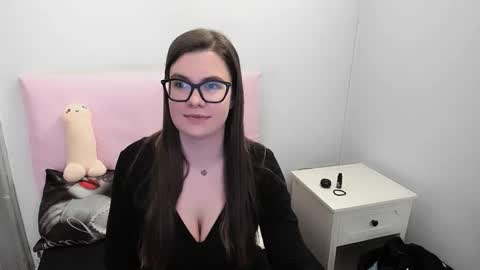 CarolineAmore online show from 11, 3, 2026