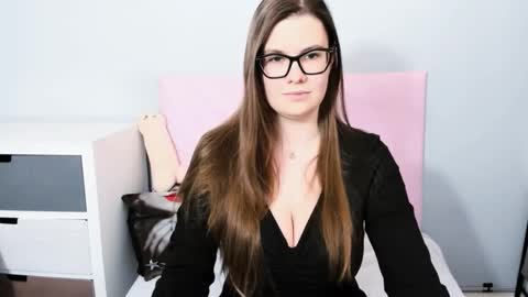 CarolineAmore online show from 21, 3, 2026