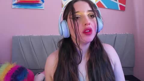    online show from 12, 12, 2024