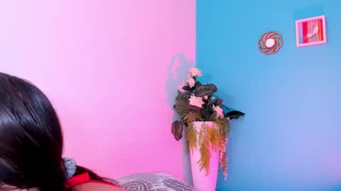 CarolineeGarcia online show from 13, 2, 2025