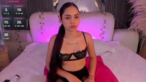 Caroline online show from 28, 7, 2026