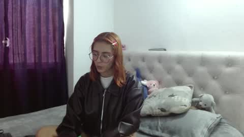 Snapshot of carolinnapinkman chatting on 5, 3, 2026 carolinnapinkman online show from 5, 3, 2026