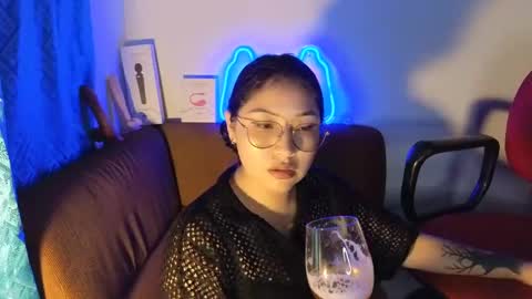 kitty online show from 17, 12, 2024