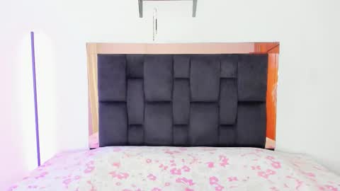 Caro  online show from 16, 12, 2025