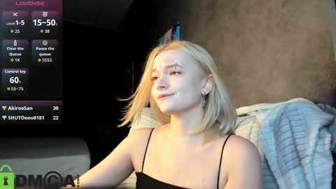 Carrie foster online show from 26, 9, 2025