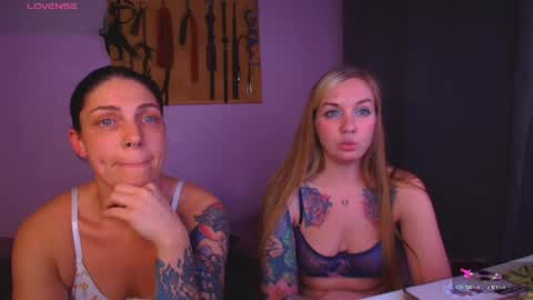 Carrie online show from 28, 4, 2026