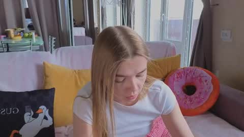 Snapshot of carriebradshawww chatting on 29, 4, 2026 carriebradshawww online show from 29, 4, 2026