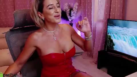 Snapshot of carrielovex chatting on 1, 7, 2026 Carrie online show from 1, 7, 2026