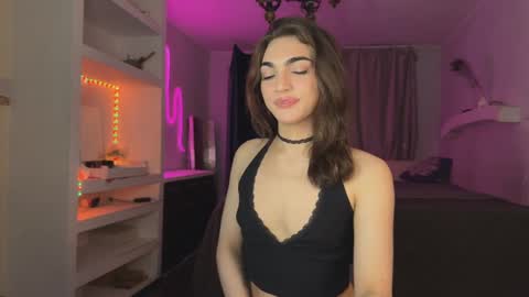 Carry online show from 30, 1, 2025