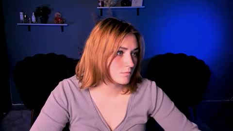 Snapshot of casey_meow_ chatting on 20, 10, 2025 casey_meow_ online show from 20, 10, 2025