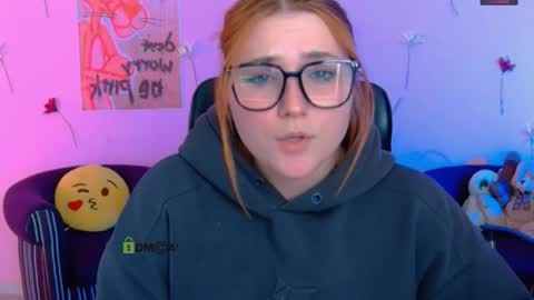 casey_meow_ online show from 20, 4, 2026