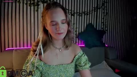 Casey sweeet online show from 21, 12, 2025