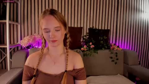 Snapshot of casey_sweeet chatting on 18, 5, 2026 Casey sweeet online show from 18, 5, 2026