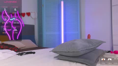 caseykissing online show from 25, 4, 2026