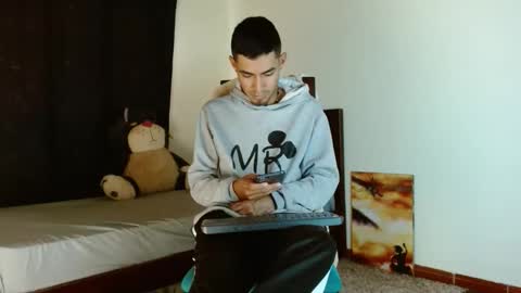 Snapshot of cash_master_san chatting on 28, 10, 2025 Cash Master San online show from 28, 10, 2025