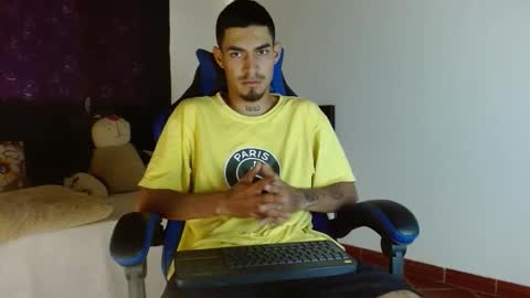 Snapshot of cash_master_san chatting on 22, 11, 2025 Cash Master San online show from 22, 11, 2025