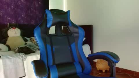 Snapshot of cash_master_san chatting on 27, 11, 2025 Cash Master San online show from 27, 11, 2025