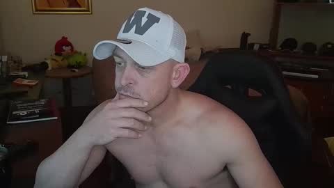 Cash Alpha Male online show from 11, 9, 2025