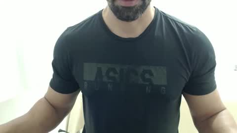 cashmastermuscle77 online show from 2, 6, 2026
