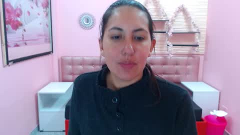 Snapshot of cassandra_ruizz chatting on 30, 10, 2025 573215024606 online show from 30, 10, 2025