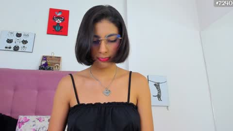 Snapshot of casseydagger chatting on 8, 1, 2025 CASSEY online show from 8, 1, 2025