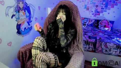 Snapshot of cassie11037 chatting on 6, 4, 2026 cassie11037 online show from 6, 4, 2026