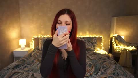 Cassie online show from 16, 2, 2025