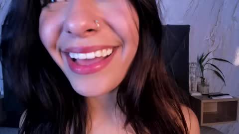 Cassie Jones online show from 18, 9, 2025