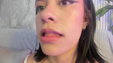 Cassie Jones online show from 2, 2, 2026