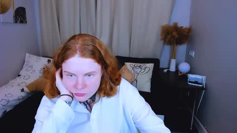 Snapshot of cassie_xkiss chatting on 17, 12, 2024 Cassie online show from 17, 12, 2024
