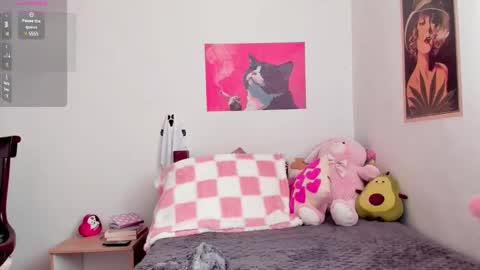 Snapshot of cassiee_love chatting on 5, 12, 2024 cassiee_love online show from 5, 12, 2024