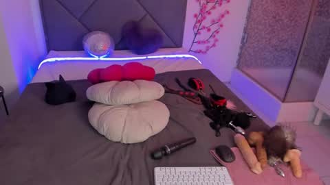 Cassie online show from 14, 7, 2026