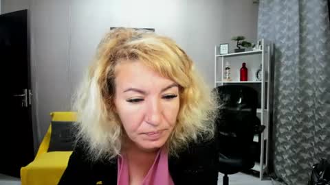 CassieJonas online show from 16, 6, 2026